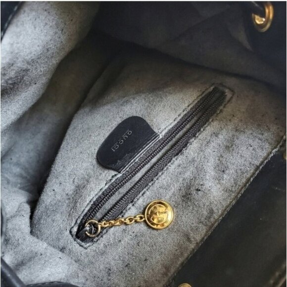 Authentic Vintage Gucci Bamboo Handle Backpack Web Stripe Black Leather - Picture 5 of 15